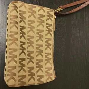 Michael Kors Wristlet